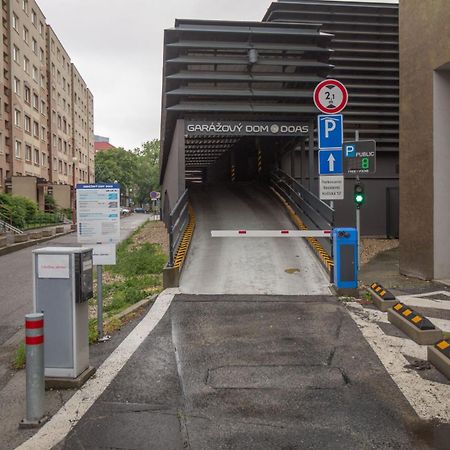 Apartment In The Center Of Bratislava Kosicka 52 エクステリア 写真
