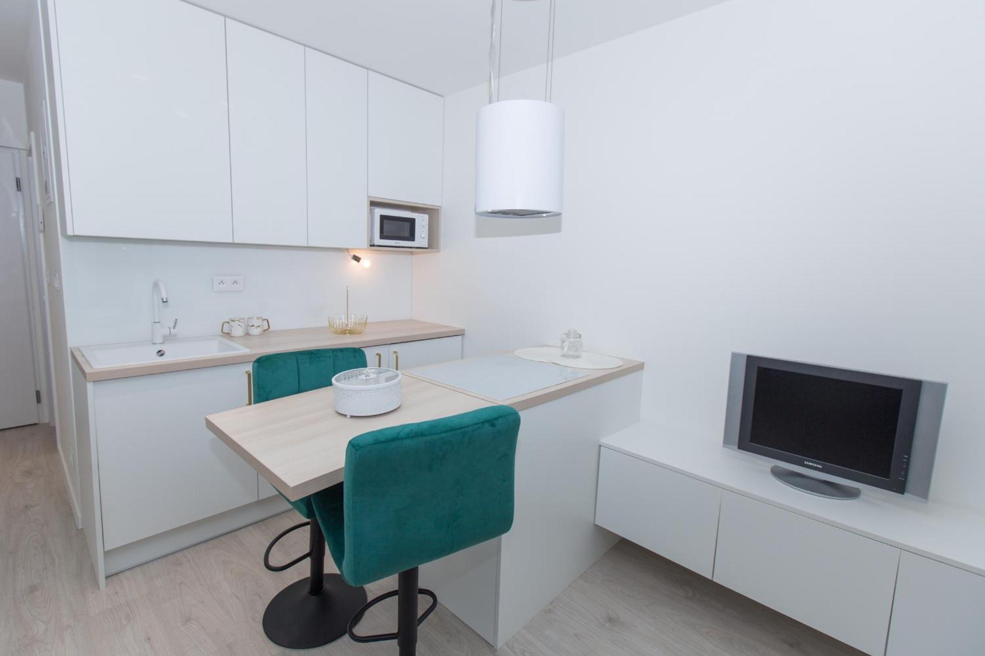 Apartment In The Center Of Bratislava Kosicka 52 エクステリア 写真