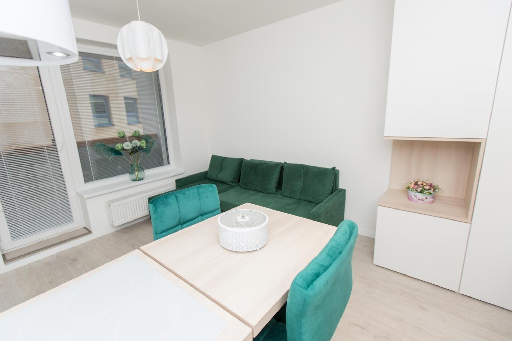 Apartment In The Center Of Bratislava Kosicka 52 エクステリア 写真